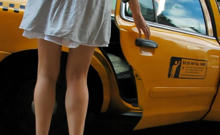 Cuộc đua giữa GrabTaxi và EasyTaxi dưới góc nhìn của tài xế lái xe