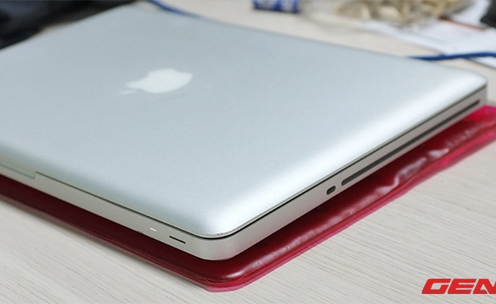 Trên tay tấm tản nhiệt laptop không dùng quạt ThermaPAK