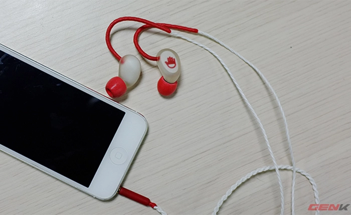 Mở hộp bản thương mại của Jelly Ear, tai nghe made in Việt Nam đầu tiên