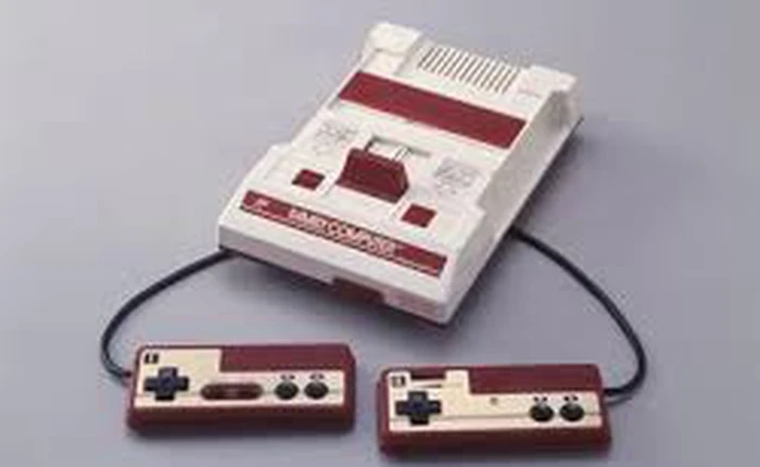 Tuổi thơ dữ dội với "điện tử 4 nút", bạn còn nhớ?