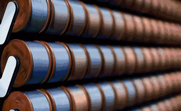 Màn hình khổng lồ độc đáo khi sử dụng các cuộn màu cho mỗi pixel