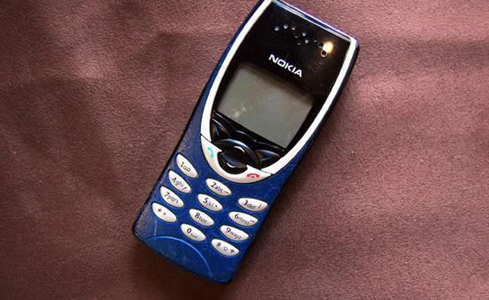 Dân thường thì yêu công nghệ, còn với tội phạm, dumb phone là thiên đường