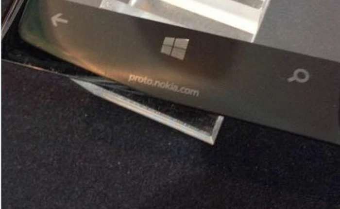 Lộ diện smartphone màn hình cong nguyên mẫu của Nokia