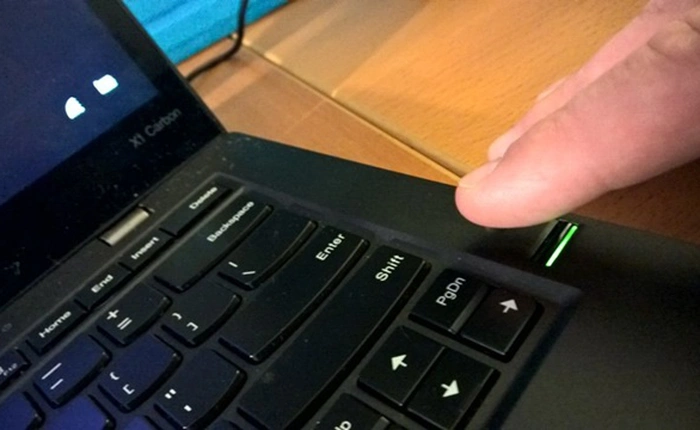 Đăng nhập Windows 10 bằng dấu vân tay