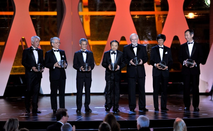 Giải thưởng 3 triệu USD chia cho 1377 nhà khoa học