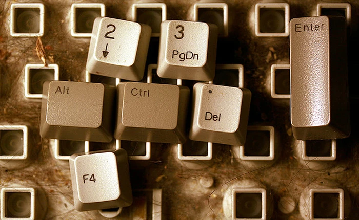 Lịch sử cụm phím "thần thánh" cứu game bị treo