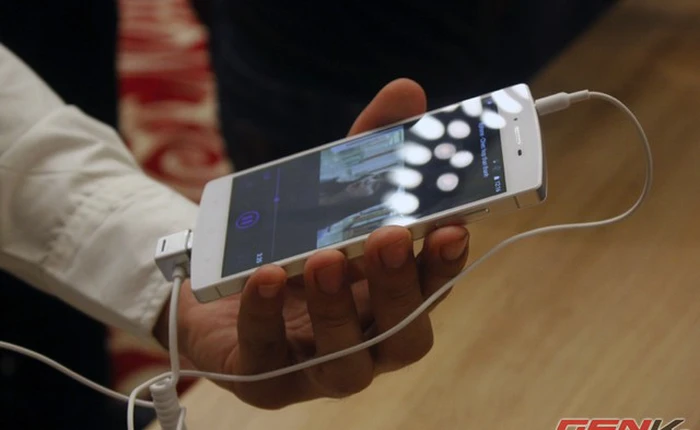 Loạt smartphone giảm giá mạnh nhất trong tháng 12/2015