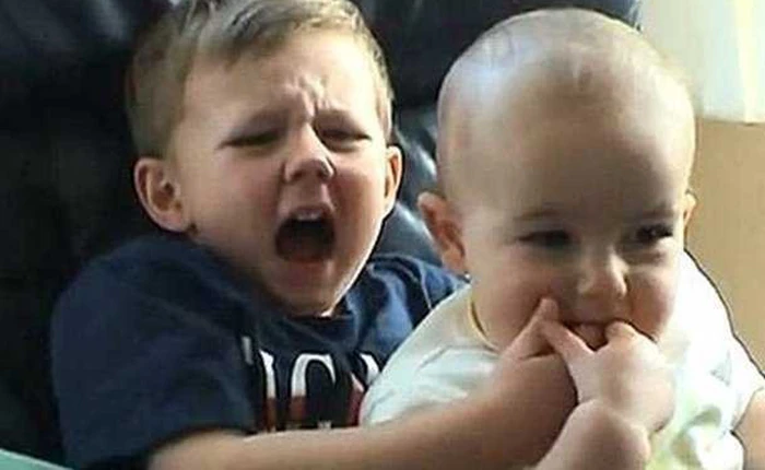 Facebook chính thức thổi bay vị trí độc tôn của Youtube