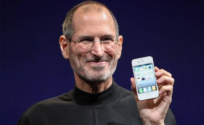 Tròn 4 năm Steve Jobs mất, Tim Cook gửi tâm thư cho nhân viên Apple