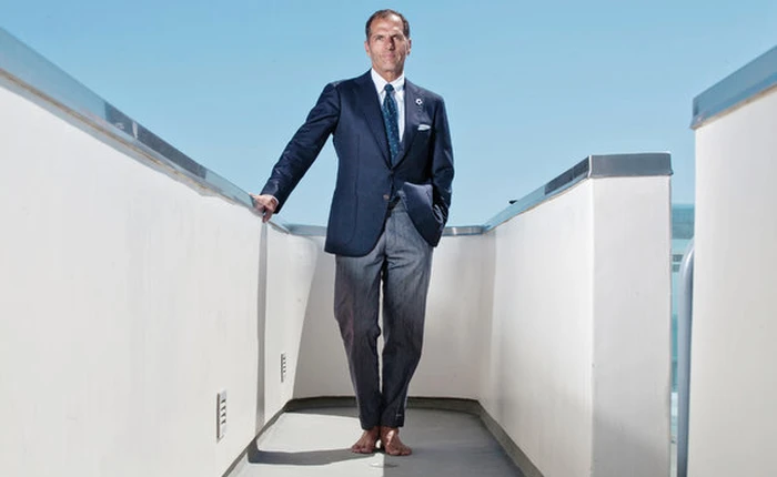 Sếp Facebook từng bị bảo vệ chặn lại vì ăn mặc quá "xì tai"