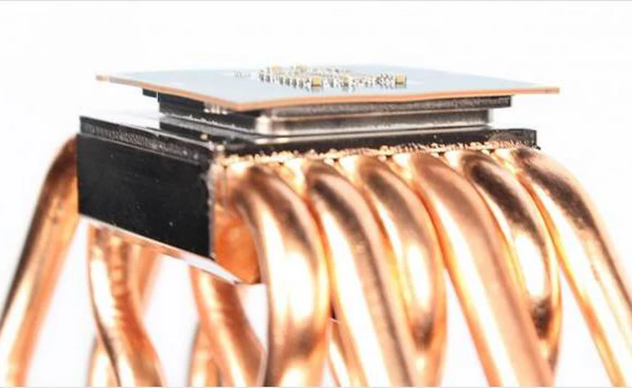 CPU Skylake bị cong không kém gì iPhone 6, nguyên nhân tới từ quạt tản nhiệt