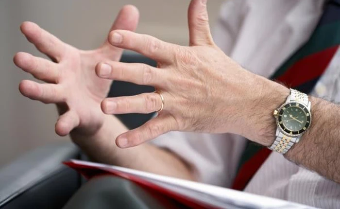 Lý giải vì sao nhiều người thích "chém gió" khi nói chuyện