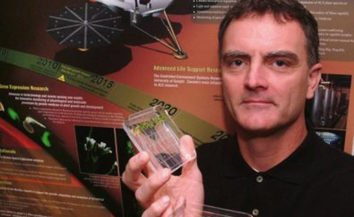 Đã trồng cây thành công trong vũ trụ