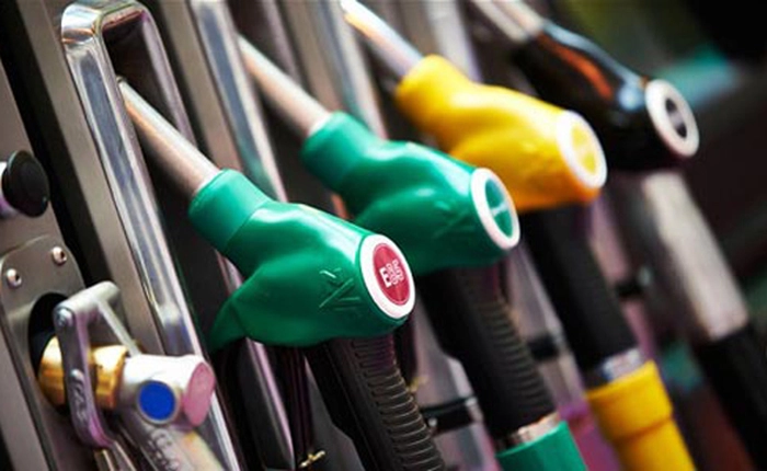 Xăng A92 bị xóa sổ: "kẻ thay thế" có gì lợi hại?