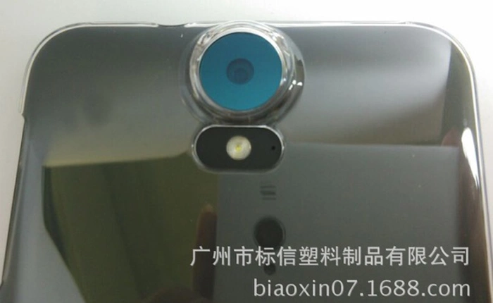 Rò rỉ ảnh thực tế flagship HTC One E9 màn hình 2K đầu tiên của HTC