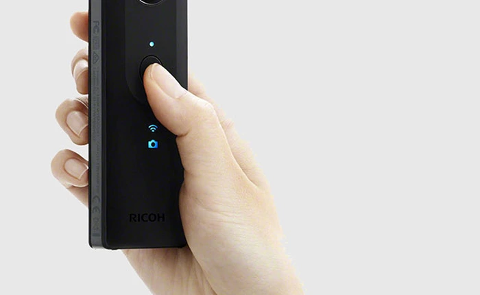 Ricoh ra mắt Theta S, máy ảnh 360° giá mềm độ phân giải cao