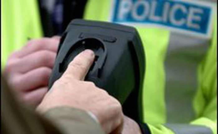 Sắp xuất hiện máy phát hiện ma túy nhờ dấu vân tay