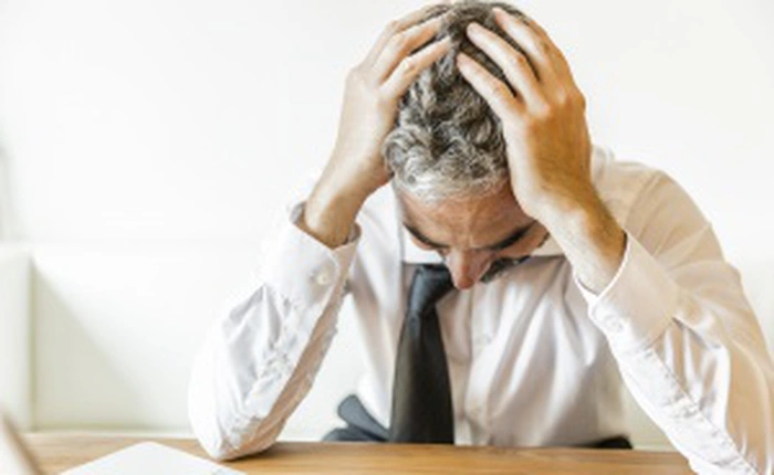 Stress sẽ làm tóc bạc chỉ trong một đêm?