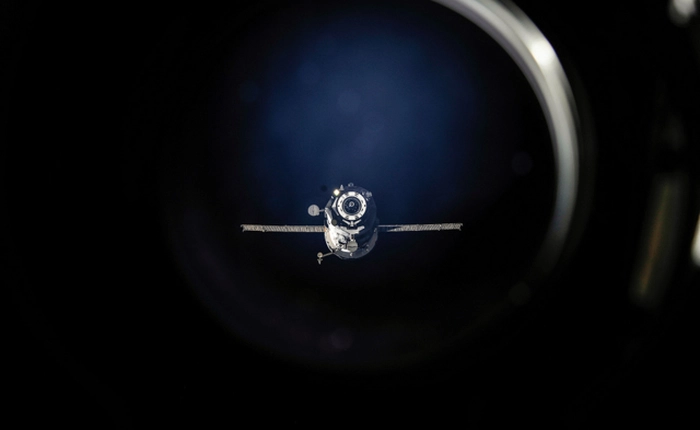 Tàu vũ trụ Nga mất điều khiển bất ngờ rơi xuống Trái Đất