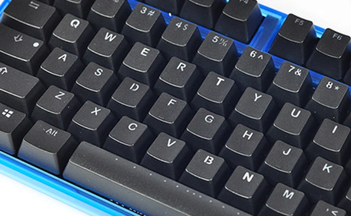 Mở hộp Ducky One: Bàn phím chơi game "thơm ngon" mới của họ nhà vịt