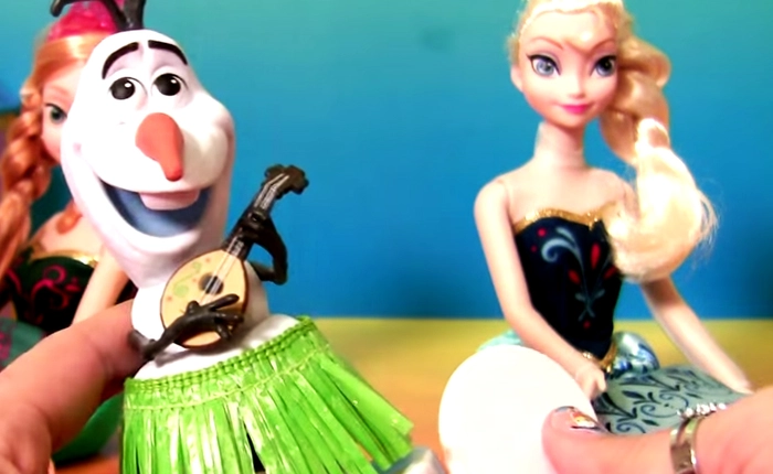 Ngôi sao Youtube bí ẩn kiếm hàng triệu USD mỗi tháng nhờ... chơi đồ chơi