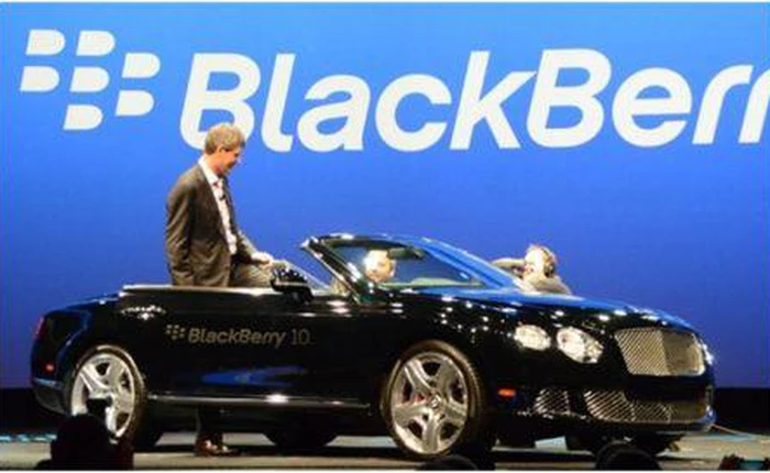 Kinh doanh khấm khá, BlackBerry tính làm thêm cả mảng xe cộ