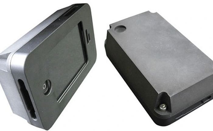 iPhone 6s mang "áo chống đạn" có thể sống sót trước súng bắn tỉa hạng nặng?