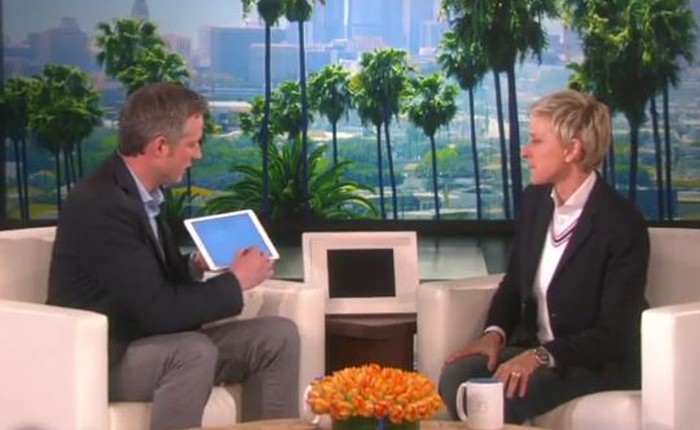 [Video] Tròn mắt với những màn ảo thuật cùng iPad tại chương trình của EllenTube