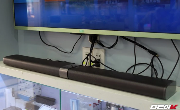 Mở hộp Mi TV Bar - Loa soundbar đa năng của Xiaomi