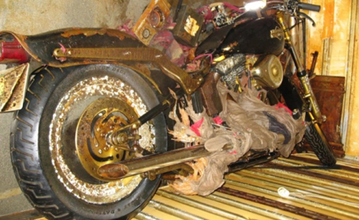 Xe máy Harley Davidson "bơi" từ Nhật Bản đến Canada