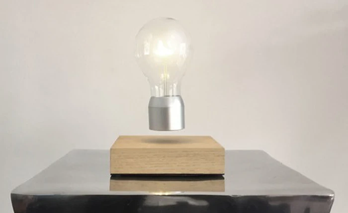 Flyte - Bóng đèn "lơ lửng" có thể chiếu sáng 22 năm