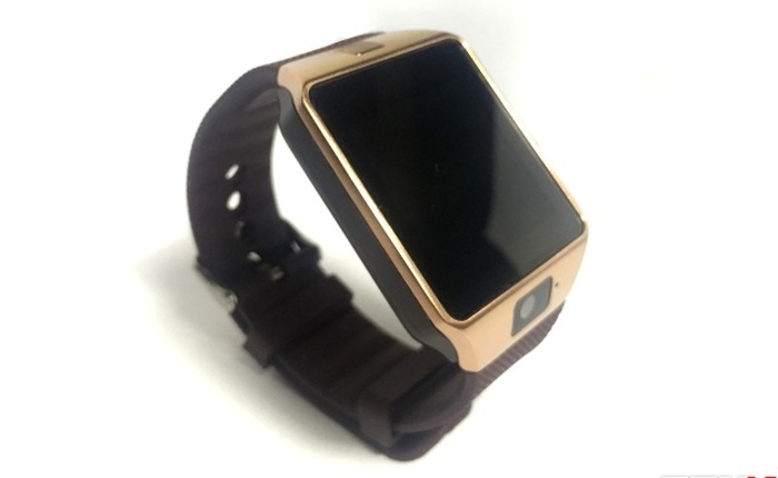 Tặng bạn đọc đồng hồ thông minh InWatch C gold giá 1,3 triệu đồng