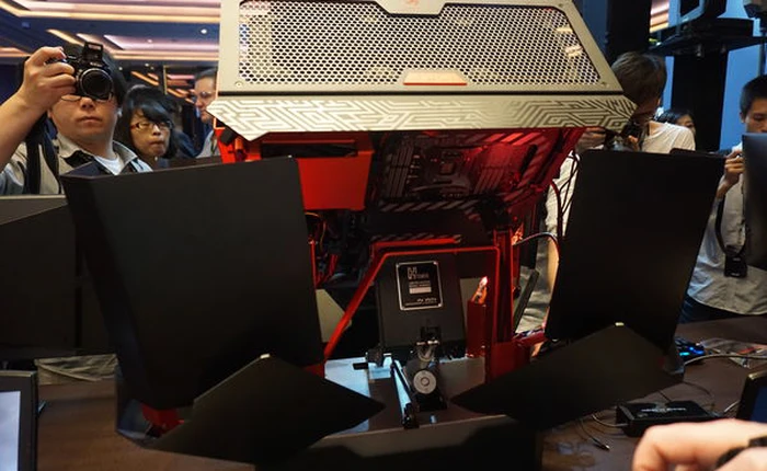 [Video] Máy tính biến hình như Transformer