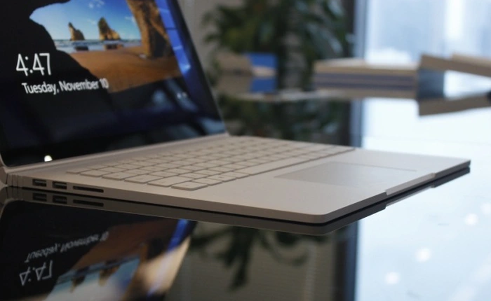 Ngày đầu tiên trên tay Surface Book: Đẹp quá, nhưng chưa biết làm gì?