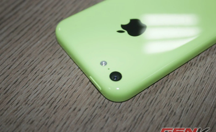 Tặng bạn đọc iPhone 5C lock Nhật phiên bản 16 GB giá 3,4 triệu đồng