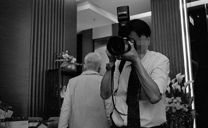 Vợ đệ đơn li dị vì chồng quá nghiện chụp ảnh