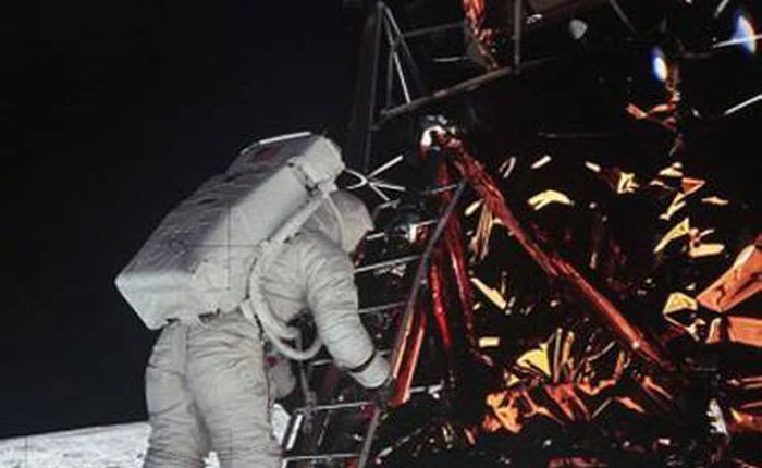 Hãy suy nghĩ kỹ trước khi trả lời người ngoài hành tinh