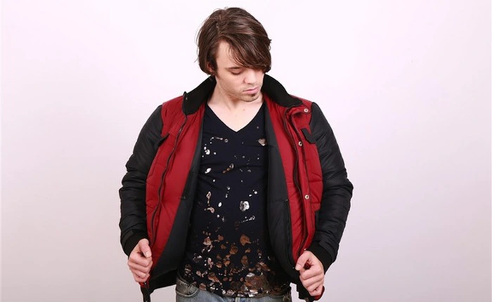 Xuất hiện áo khoác thông minh tự sấy khô như trong phim Back To The Future