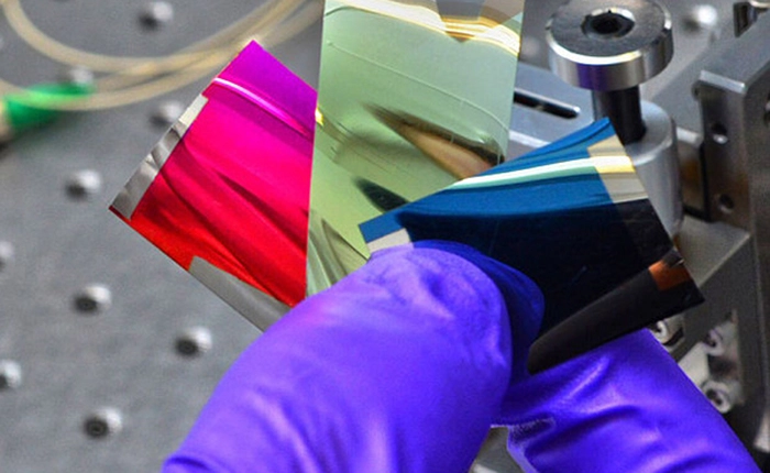 Vật liệu mới chấm dứt thời kì smartphone ngày sạc một lần