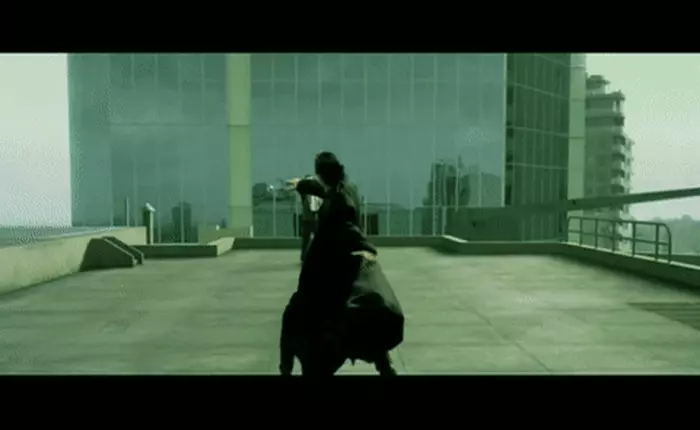 Giải ngố nhanh về bullet time – hiệu ứng làm nên tên tuổi của phim Ma trận