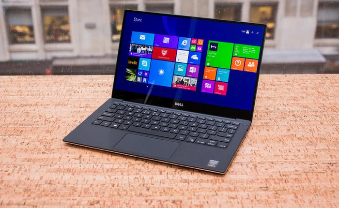 Nắng đã có mũ, mưa đã có ô, nhưng laptop hỏng mùa bão chỉ còn nước mất tiền đi sửa thôi