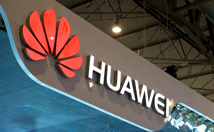 Huawei chuẩn bị trình làng smartphone có trợ lí ảo, màn hình cong như của Samsung