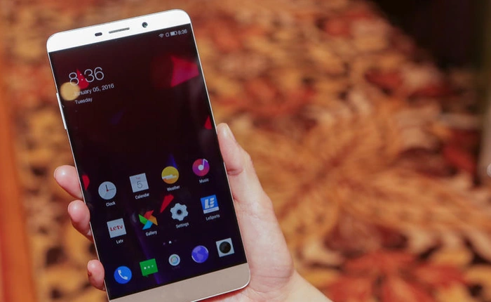 5 chiếc smartphone ấn tượng nhất tại sự kiện CES 2016