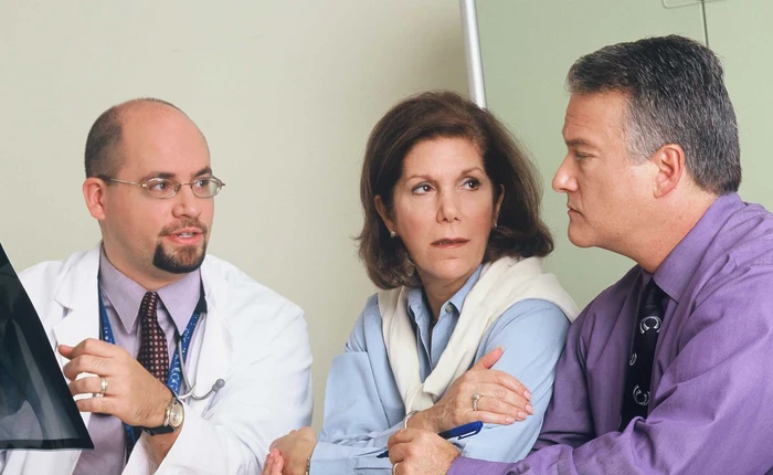 Thay vì hoảng sợ trước câu nói "Bạn đã bị ung thư" của bác sĩ, hãy tìm hiểu kỹ về nó