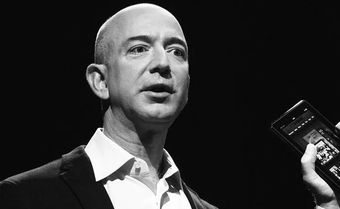 Cứ đà này Amazon sẽ được ghi danh sử sách cùng con số 10 tỷ USD