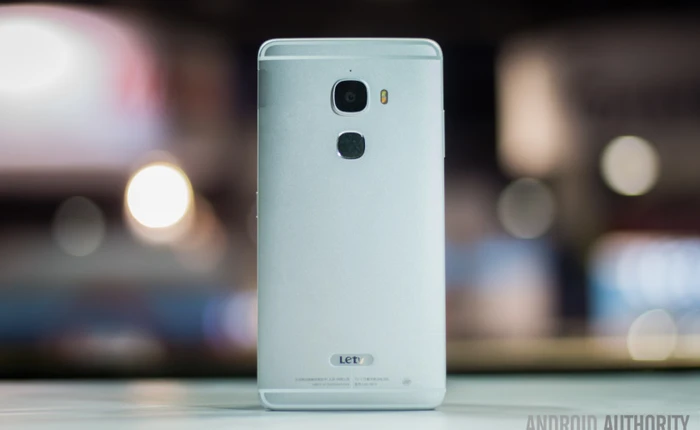 Smartphone đầu tiên được trang bị Soc 820 có giá 12,6 triệu đồng