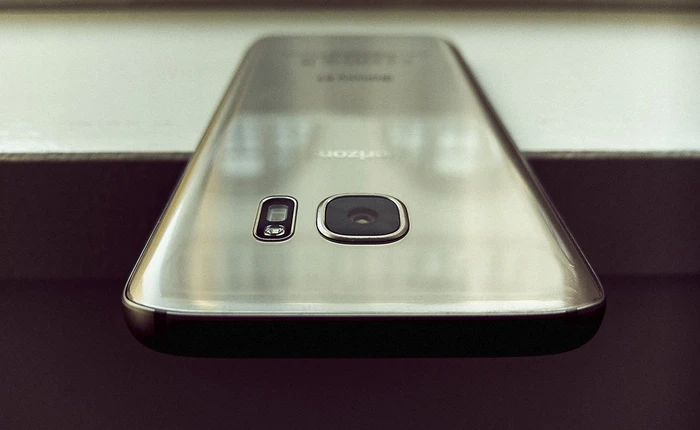 Bảng xếp hạng 10 smartphone tốt nhất thế giới nửa đầu năm 2016 đã thay đổi ra sao?