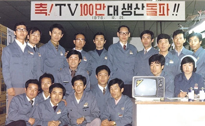 Dùng điện thoại Samsung nhiều năm nay, nhưng đây là 10 điều thú vị bạn chưa biết về thương hiệu này