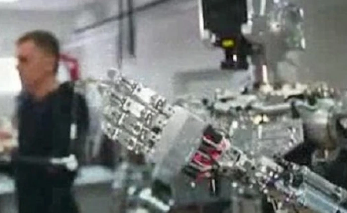 Nga công bố ảnh chiến binh rô-bốt hình người "Ivan the Terminator"