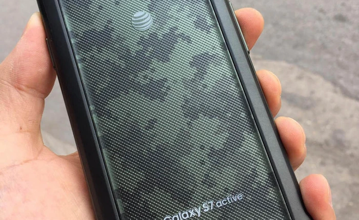 Cận cảnh "nồi đồng cối đá" Samsung Galaxy S7 Active đầu tiên vừa về đến Việt Nam